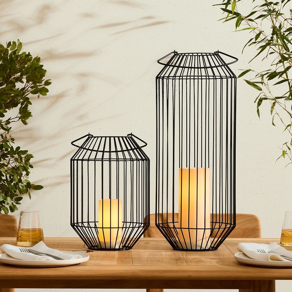 Outdoor lantern store for table